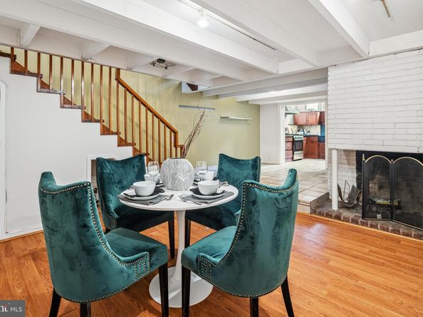 333 S 6TH Street, Philadelphia PA 19106