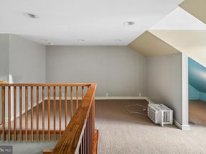333 S 6TH Street, Philadelphia PA 19106