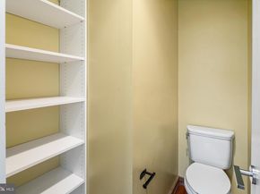 333 S 6TH Street, Philadelphia PA 19106
