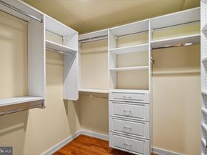 333 S 6TH Street, Philadelphia PA 19106