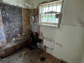 2161 N Dover Street, Philadelphia PA 19121