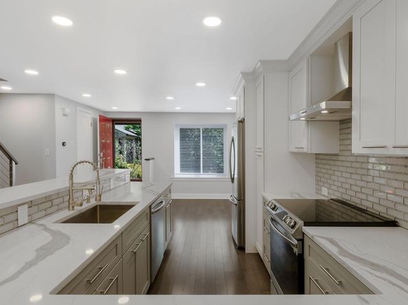 39 Oakmont Place, Media PA 19063