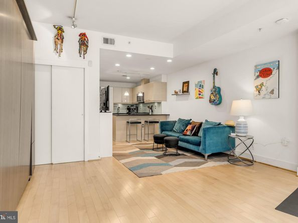 1401 Q Street NW T1, Washington DC 20009
