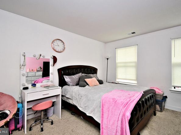 8043 Milltown Circle, Cheltenham PA 19012