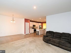 8043 Milltown Circle, Cheltenham PA 19012