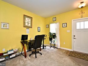 8043 Milltown Circle, Cheltenham PA 19012