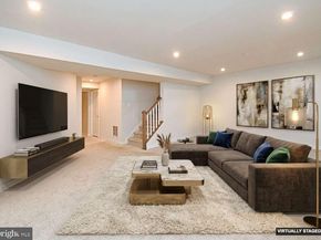 8043 Milltown Circle, Cheltenham PA 19012