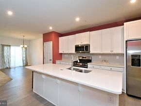 8043 Milltown Circle, Cheltenham PA 19012