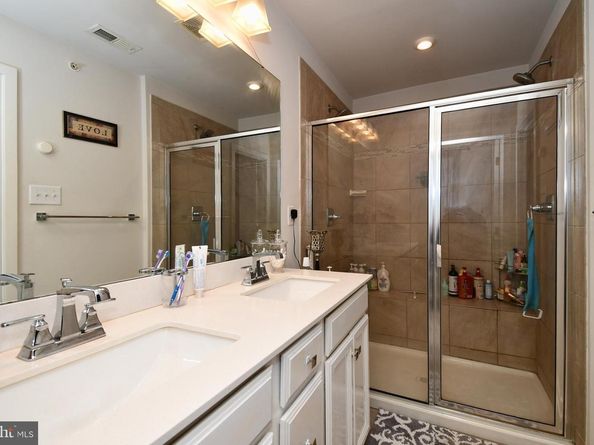 8043 Milltown Circle, Cheltenham PA 19012
