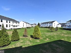 8043 Milltown Circle, Cheltenham PA 19012