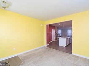 8043 Milltown Circle, Cheltenham PA 19012