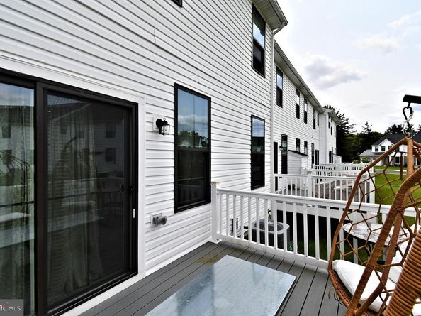 8043 Milltown Circle, Cheltenham PA 19012