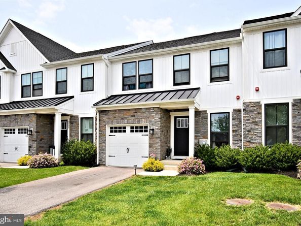 8043 Milltown Circle, Cheltenham PA 19012