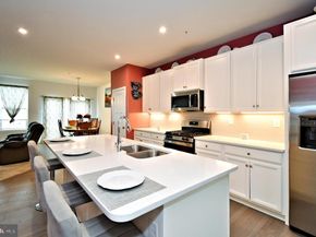 8043 Milltown Circle, Cheltenham PA 19012