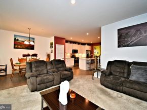 8043 Milltown Circle, Cheltenham PA 19012