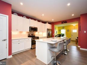 8043 Milltown Circle, Cheltenham PA 19012