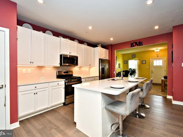 8043 Milltown Circle, Cheltenham PA 19012