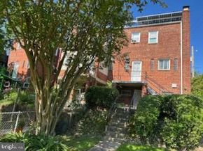 76 54TH Street SE, Washington DC 20019