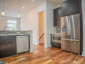740 S Chris Columbus Boulevard 15, Philadelphia PA 19147