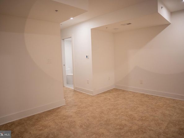 740 S Chris Columbus Boulevard 15, Philadelphia PA 19147