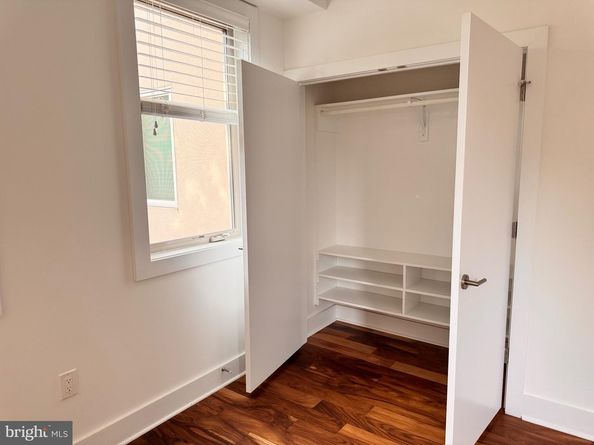 740 S Chris Columbus Boulevard 15, Philadelphia PA 19147