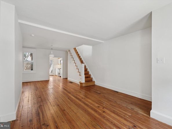 439 Mercy Street, Philadelphia PA 19148