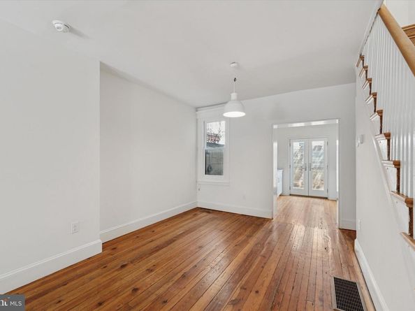 439 Mercy Street, Philadelphia PA 19148