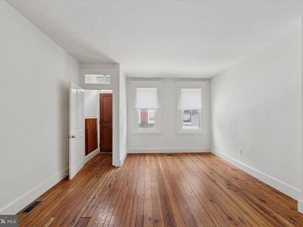 439 Mercy Street, Philadelphia PA 19148