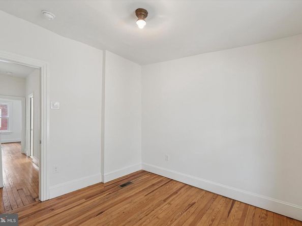 439 Mercy Street, Philadelphia PA 19148