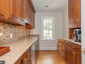 71 Covered Bridge Road, New Hope PA 18938