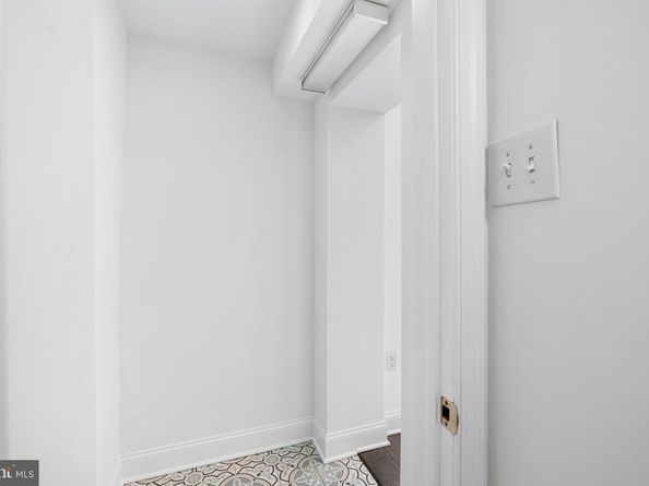328 Daly Street, Philadelphia PA 19148