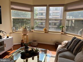1111 11TH Street NW 304, Washington DC 20001