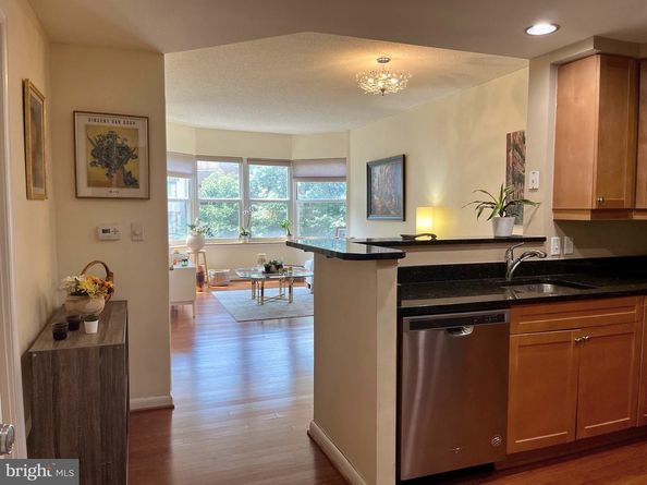 1111 11TH Street NW 304, Washington DC 20001