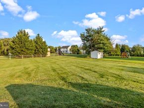 28 Dartmouth Lane, Richboro PA 18954