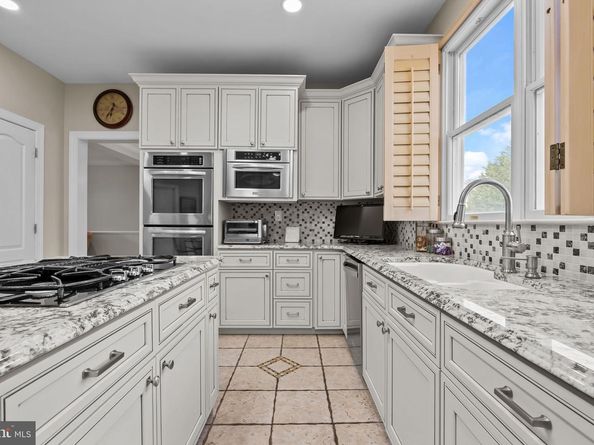 28 Dartmouth Lane, Richboro PA 18954