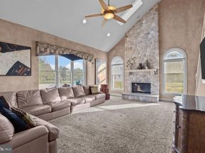 28 Dartmouth Lane, Richboro PA 18954