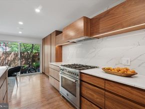 283 Locust Street, Philadelphia PA 19106