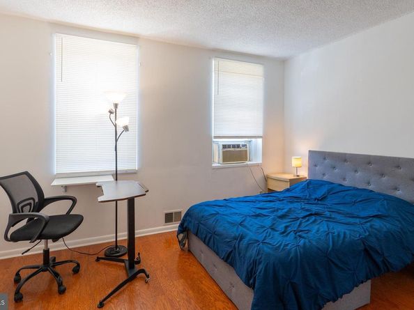 2346 S Woodstock Street, Philadelphia PA 19145