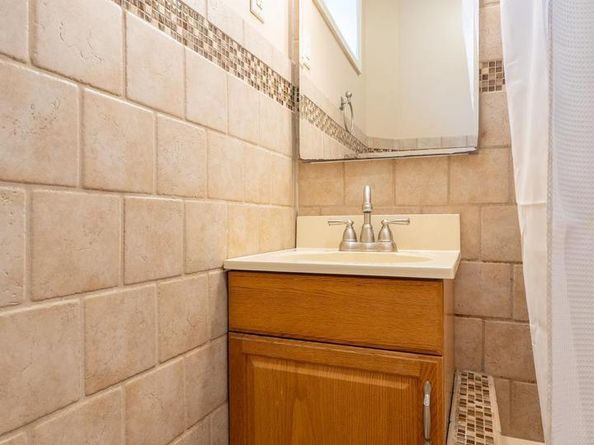 2346 S Woodstock Street, Philadelphia PA 19145