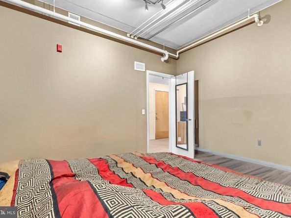 1352 South Street 216, Philadelphia PA 19147