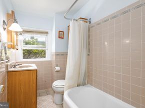 442 Wellesley Road, Philadelphia PA 19119