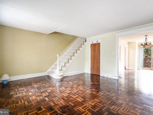 442 Wellesley Road, Philadelphia PA 19119