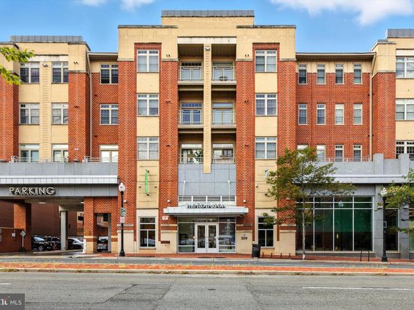 309 Holland Lane 222, Alexandria VA 22314