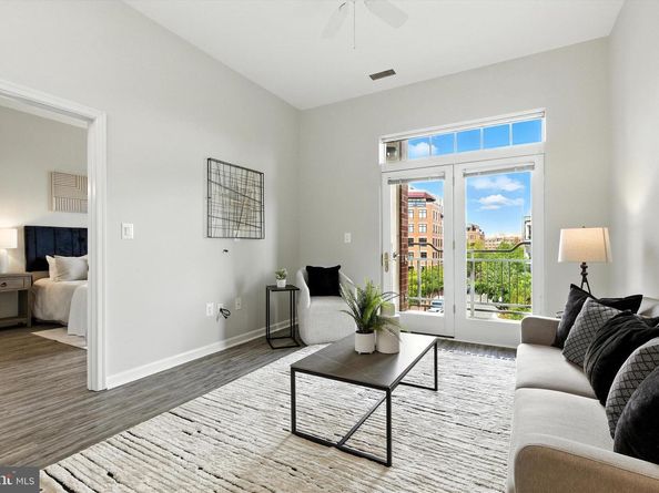 309 Holland Lane 222, Alexandria VA 22314