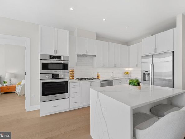 925 N Fairfax Street 1203, Alexandria VA 22314
