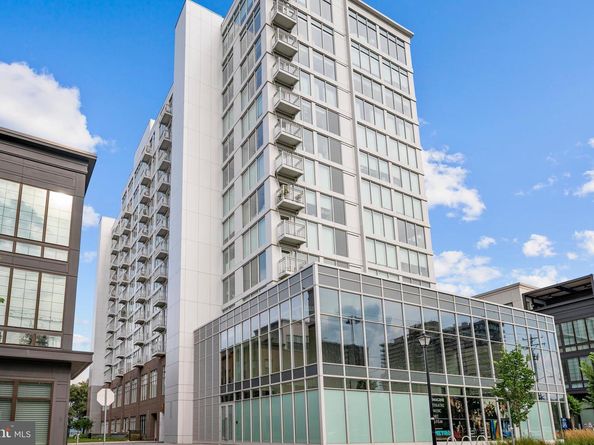 925 N Fairfax Street 1203, Alexandria VA 22314