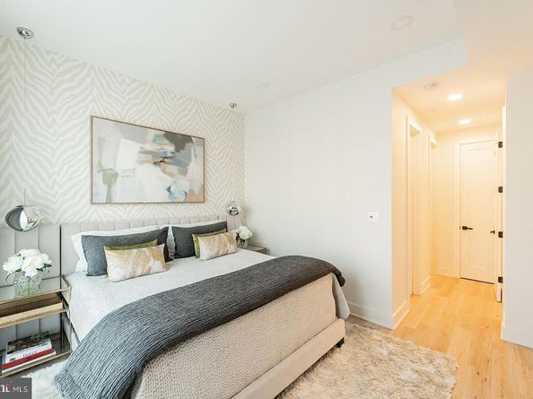 1215 Holbrook Terrace NE 1, Washington DC 20002