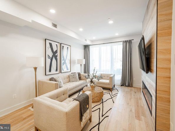 1215 Holbrook Terrace NE 1, Washington DC 20002