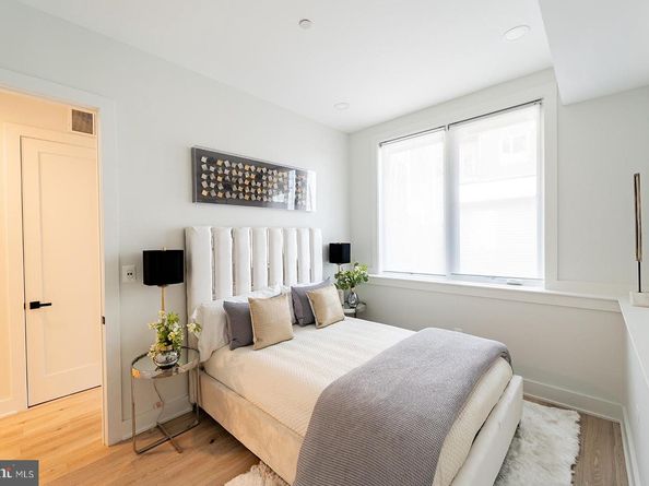 1215 Holbrook Terrace NE 1, Washington DC 20002