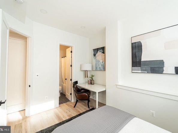 1215 Holbrook Terrace NE 1, Washington DC 20002